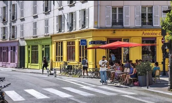 Rue La Fayette Paris
