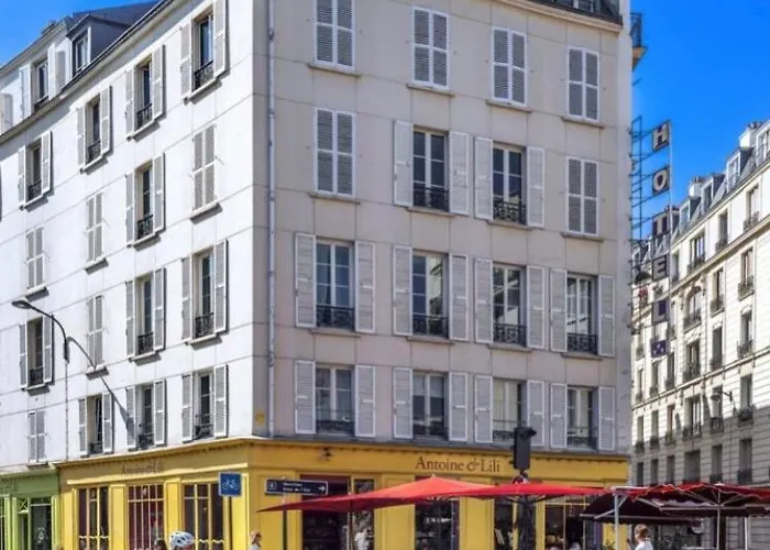 Rue La Fayette * Paris