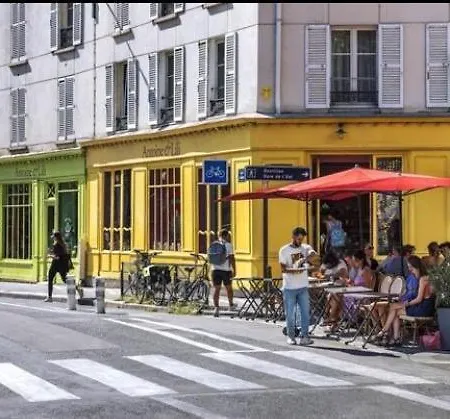 Rue La Fayette Paříž